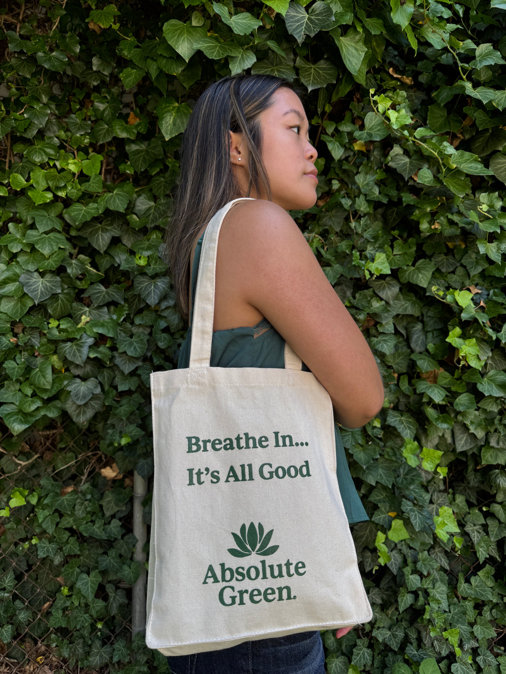Natural cotton tote bag for everyday use